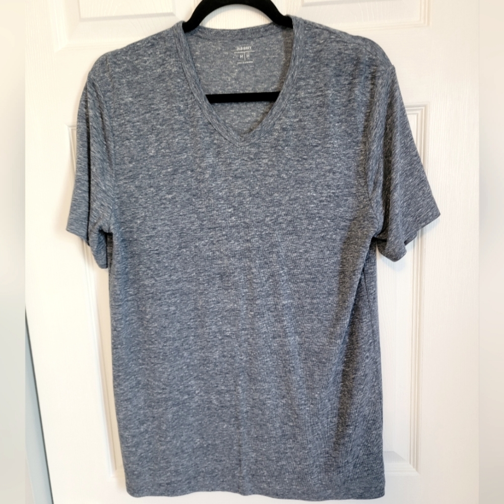 Old Navy Medium V-Neck